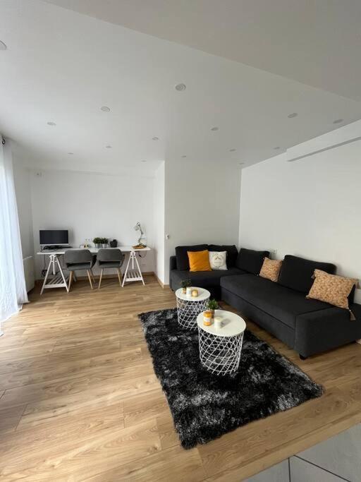 Superbe Appartement Moderne En Rez-De-Chaussee Ozoir-la-Ferrière Exterior foto
