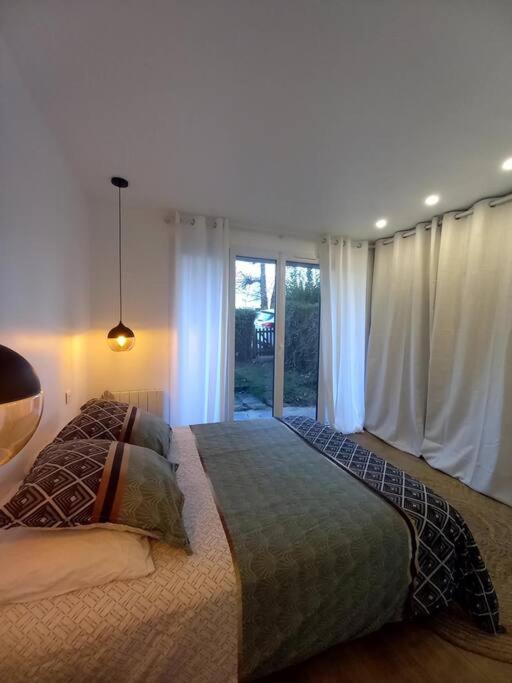 Superbe Appartement Moderne En Rez-De-Chaussee Ozoir-la-Ferrière Exterior foto